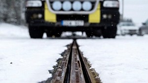 Dünyanın ilk elektrikli yolu İsveç'te açıldı!
