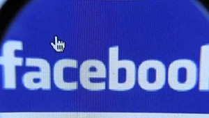 Facebook kullanıcı bilgilerini gizlice satıyor