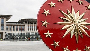 Ünlü gazeteci Cumhurbaşkanlığı'na adaylığını açıkladı