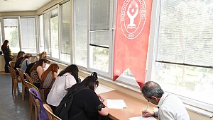 Bornova Belediyesi iş arayanlarla işverenleri biraraya getiriyor