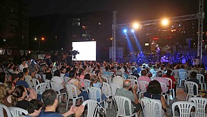 Karşıyaka'da Park Konserleri çok sevildi