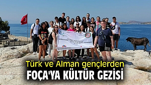 Türk ve Alman gençlerden Foça'ya kültür gezisi