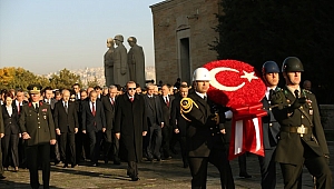 Devlet erkanı Anıtkabir'de! Atatürk Anıtkabir'de düzenlenen törenlerle anıldı!