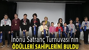 İnönü Satranç Turnuvası’nın ödülleri sahiplerini buldu