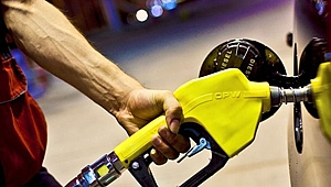 Araç sahipleri dikkat! Benzine zam geliyor...