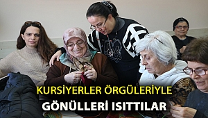 Örgüleriyle gönülleri ısıttılar