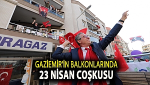 Gaziemir’in balkonlarında 23 Nisan coşkusu