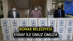 Konak Belediyesi esnaf ile omuz omuza