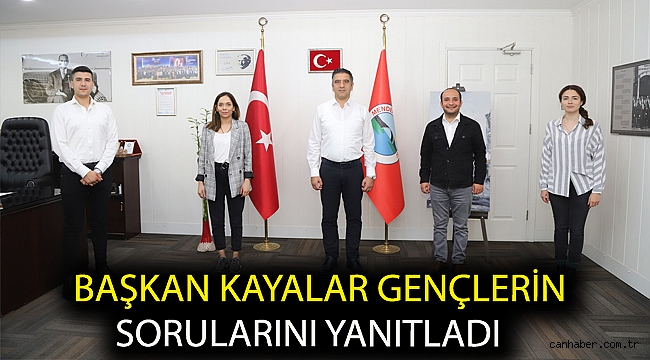 Başkan Kayalar Gençlerin Sorularını Yanıtladı