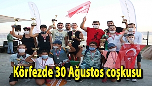 Körfezde 30 Ağustos coşkusu