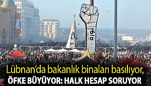 Lübnan'da bakanlık binaları basılıyor, öfke büyüyor: Halk hesap soruyor