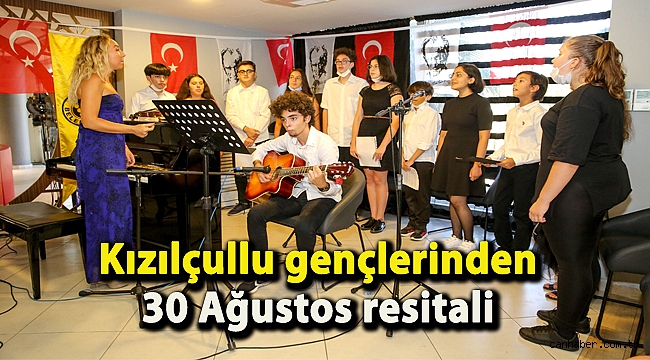 Kızılçullu gençlerinden 30 Ağustos resitali