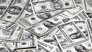 Dolar 8 TL’ye merdiven dayadı, avro rekor yeniledi