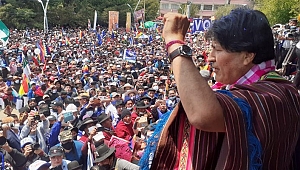 Evo Morales, darbecilerin yenilgisinin ardından Bolivya'ya döndü