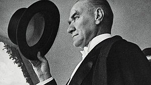 Karşıyaka Gazi Mustafa Kemal Atatürk’ü anıyor