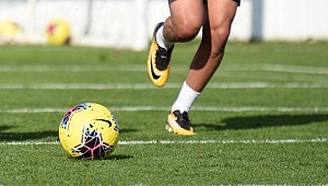 Futbolda İzmirlilerin yüzü gülmedi