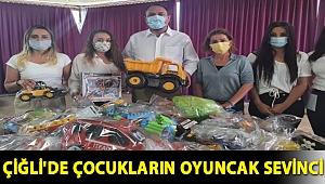 Çiğli'de çocukların oyuncak sevinci