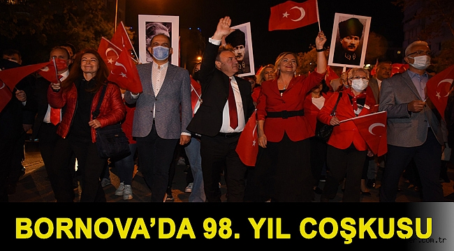 Bornova’da 98. Yıl Coşkusu