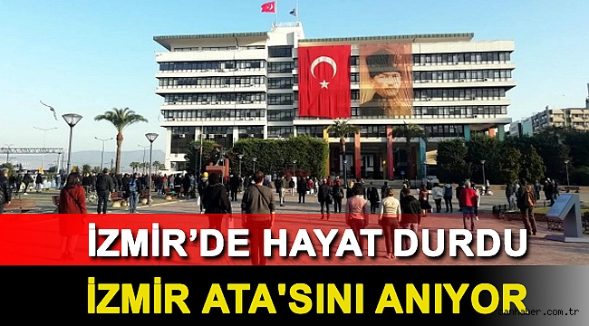İzmir Ata'sını anıyor