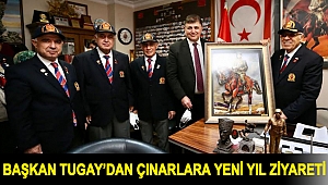 Başkan Tugay’dan çınarlara yeni yıl ziyareti