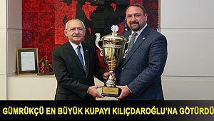 Gümrükçü En Büyük Kupayı Kılıçdaroğlu’na Götürdü