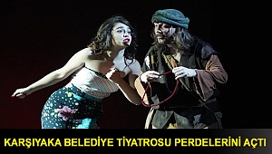 Karşıyaka Belediye Tiyatrosu perdelerini açtı