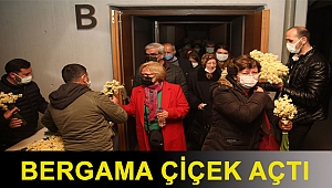 Bergama çiçek açtı