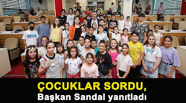 Çocuklar sordu, Başkan Sandal yanıtladı