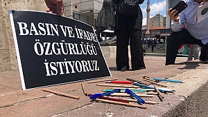 Utku Çakırözer 'Basın Özgürlüğü Raporu'nu açıkladı: Gazeteciler bir ayda 60 kez hakim karşısına çıktı
