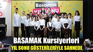 BASAMAK kursiyerleri yıl sonu gösterileriyle sahnede