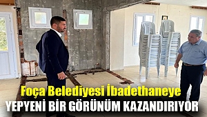Foça Belediyesi ibadethaneye yepyeni bir görünüm kazandırıyor
