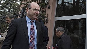 İlhan Cihaner, CHP Genel Başkanlığı'na aday olduğunu açıkladı