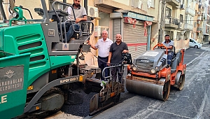 Adnan Süvari Mahallesi'nden asfalt teşekkürü