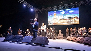 Hatay Medeniyetler Korosu'ndan 92. İEF'de teşekkür konseri