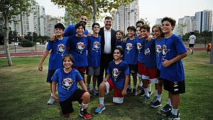 Karşıyaka’da 5 bin çocuk yaz tatilinde sporla buluştu