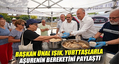 Başkan Ünal Işık, yurttaşlarla aşurenin bereketini paylaştı