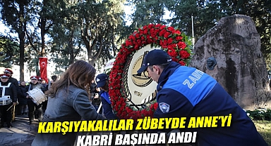 Karşıyakalılar Zübeyde Anne'yi kabri başında andı